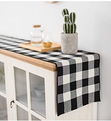 Fennco Styles Rustic Collection Buffalo Check with Rolled Hem Edge Table Runner