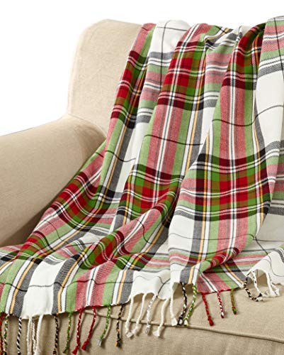 Fennco Styles Country Plaid Tassel 100% Cotton Throw 50 x 60 Inch - Black Red Blanket for Couch, Living Room, Bedroom, Christmas Décor and Everyday Use