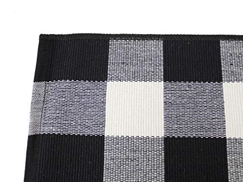 Fennco Styles Rustic Collection Buffalo Check with Rolled Hem Edge Table Runner
