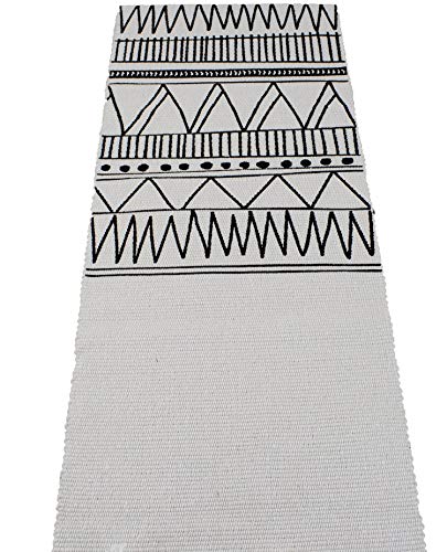 Fennco Styles Ivory Boho Tribal Textured Table Runner with Tassels - Woven Diamond Cotton Blend Table Cover for Boho Décor, Dining Table, Banquets, Family Gatherings