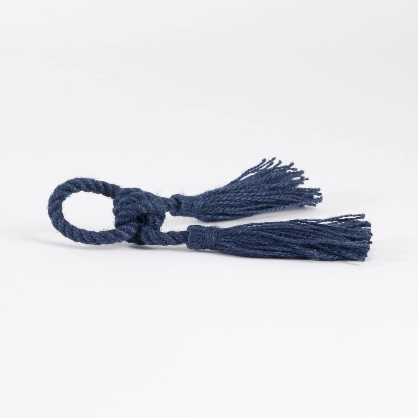 Fennco Styles Chic and Fun Jute Tassel Decorative Napkin Rings, Set of 4 - Navy Blue Handmade Napkin Holders for Dining Table, Home, Banquets, Holidays, Family Gatherings and Special Events