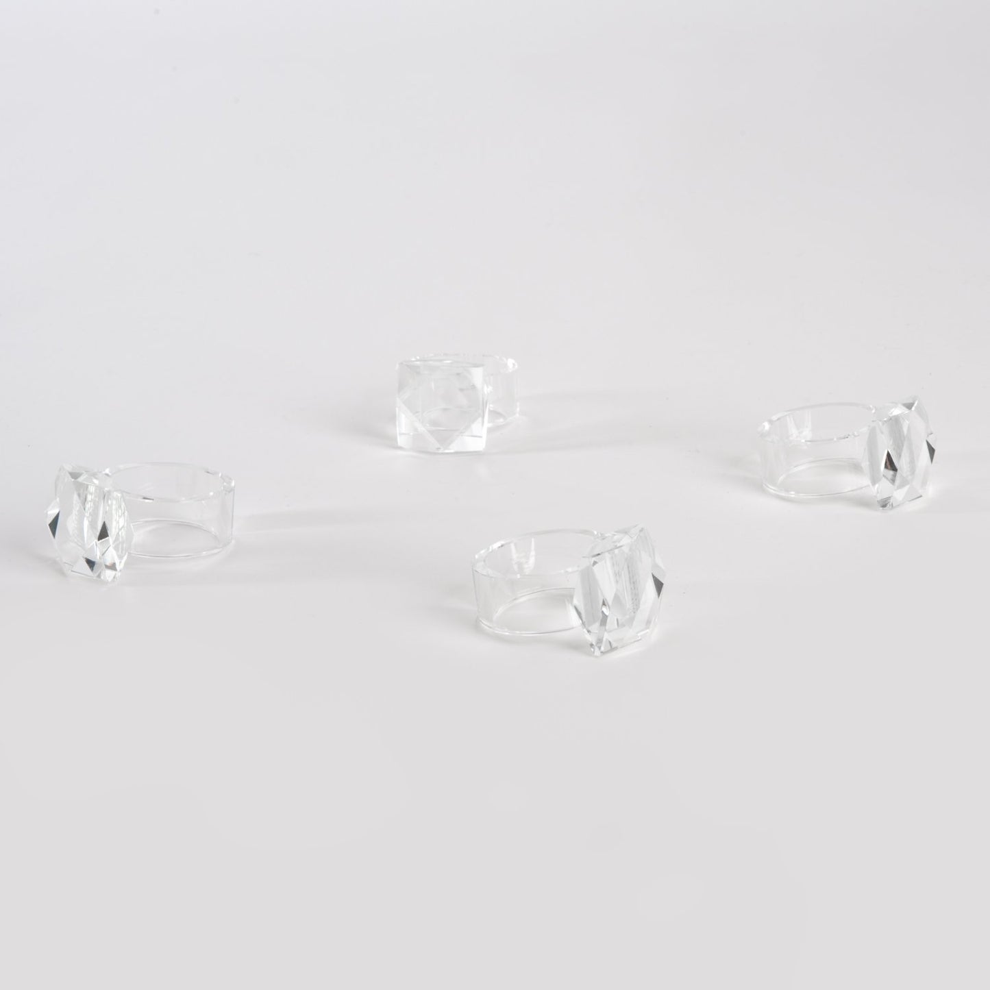 Fennco Styles Elegant Wedding Events Crystal Design Napkin Rings, Set of 4