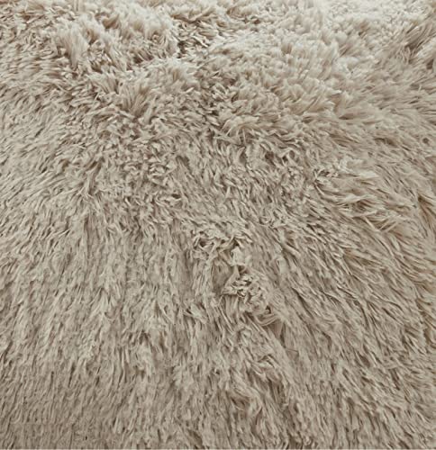 Fennco Styles Classic Faux Fur Decorative Throw Pillow Cover 18 x 18 Inch - Ivory Plush Cushion Case for Home, Couch, Living Room, Office and Holiday Décor