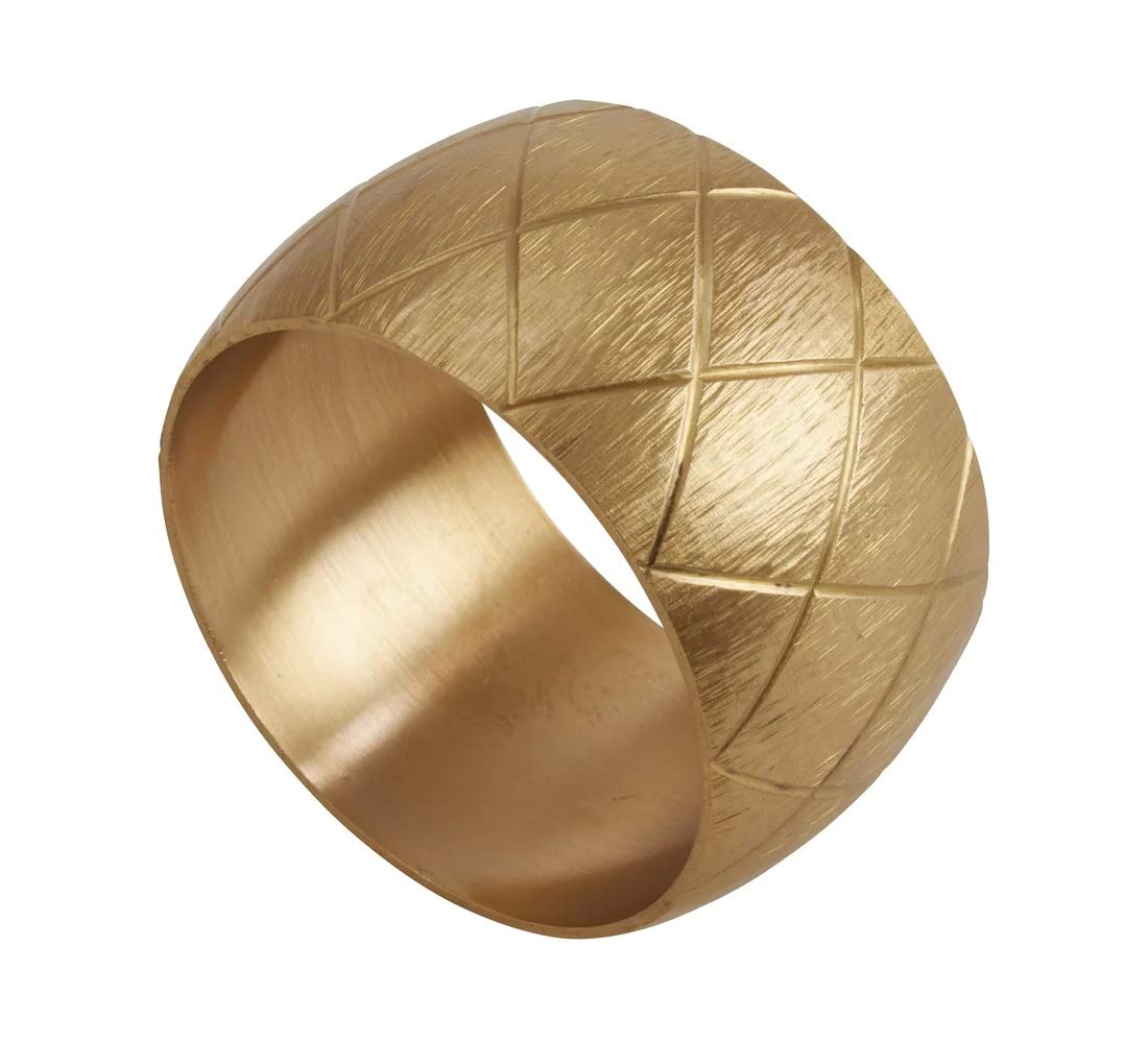 Fennco Styles Unique Harlequin Design Metal Napkin Rings, Set of 4 - Gold Diamond Brass Napkin Holders for Home, Dining Room, Banquet, Family Gathering, Holiday and Special Occasion