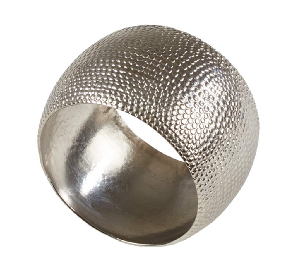 Fennco Styles Classic Hammered Brass Napkin Rings, Set of 4 - Silver Metal Napkin Holders for Home, Dining Room Decor, Banquets, Wedding and Special Occasions