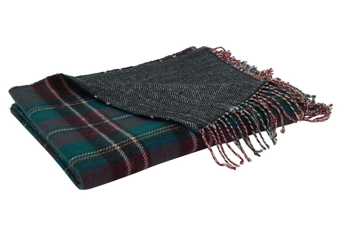 Fennco Styles Reversible Plaid Herringbone Fringe Throw Blanket 50" W x 60" L – Green Knitted Blanket for Couch, Bedroom and Living Room Décor
