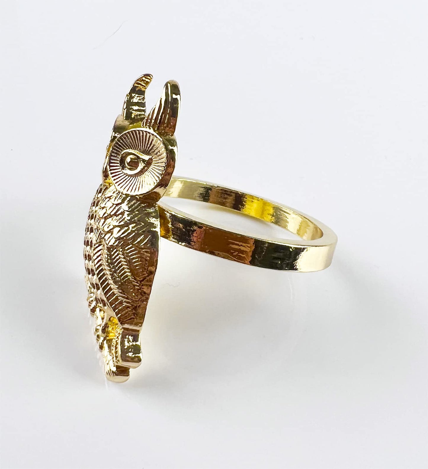 Fennco Styles Perched Owl Metal Napkin Rings, Set of 4 - Animal Napkin Holders for Home Décor, Dining Table, Banquets, Family Gathering and Special Occasions