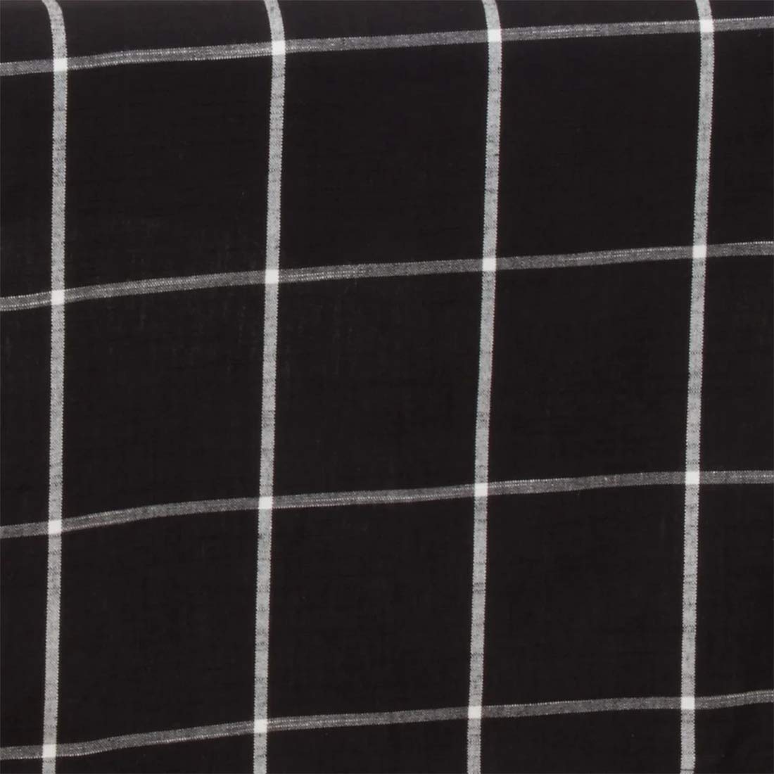 Fennco Styles Classic Large Plaid Cotton Table Runner 16" W x 72" L - Black Table Cover for Christmas, Holiday, Dining Table, Banquets and Special Occasion