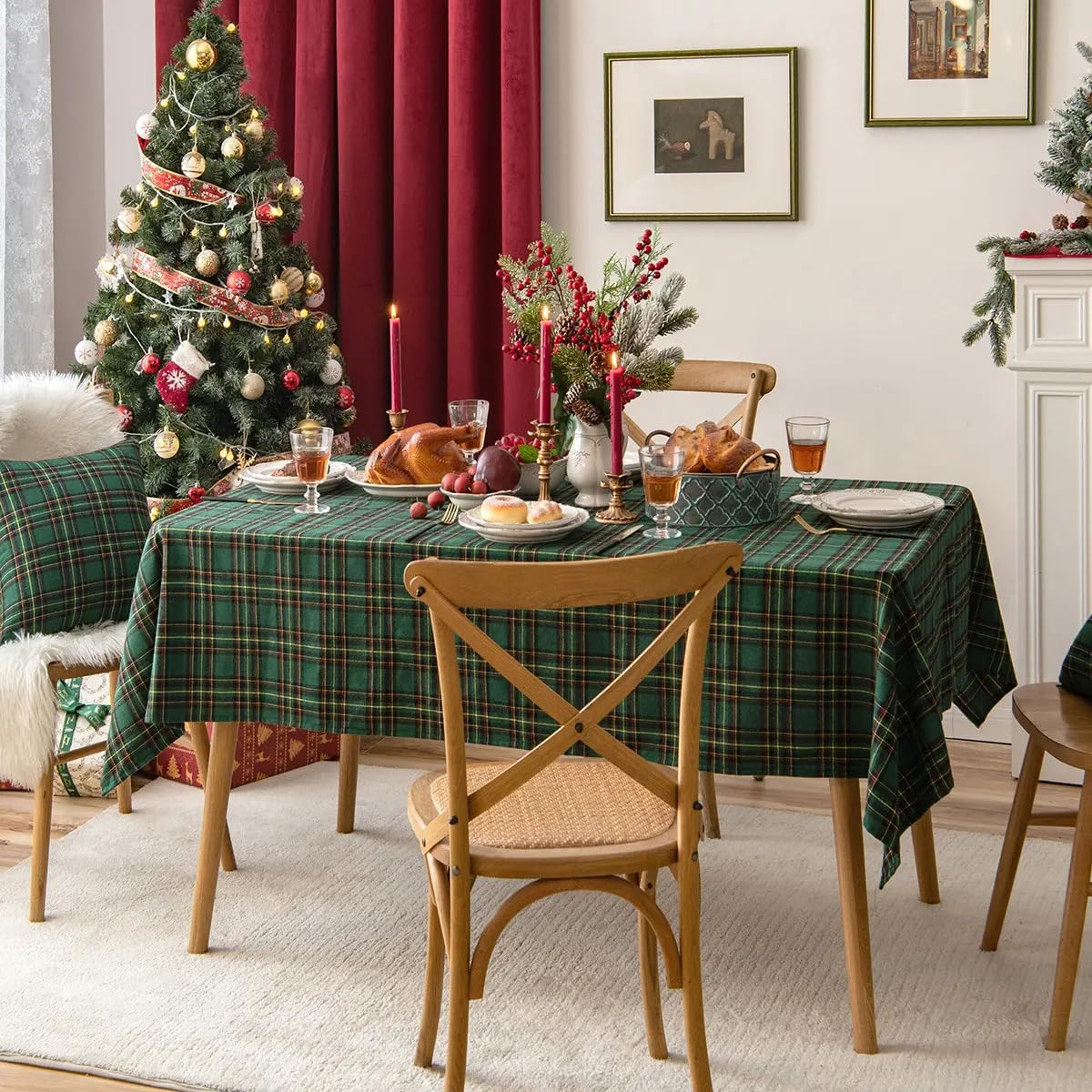 Fennco Styles Classic Plaid Snowflake Holiday Tablecloth - Tartan Rectangular Table Cover for Dining Room, Christmas Décor, and Winter Festivals