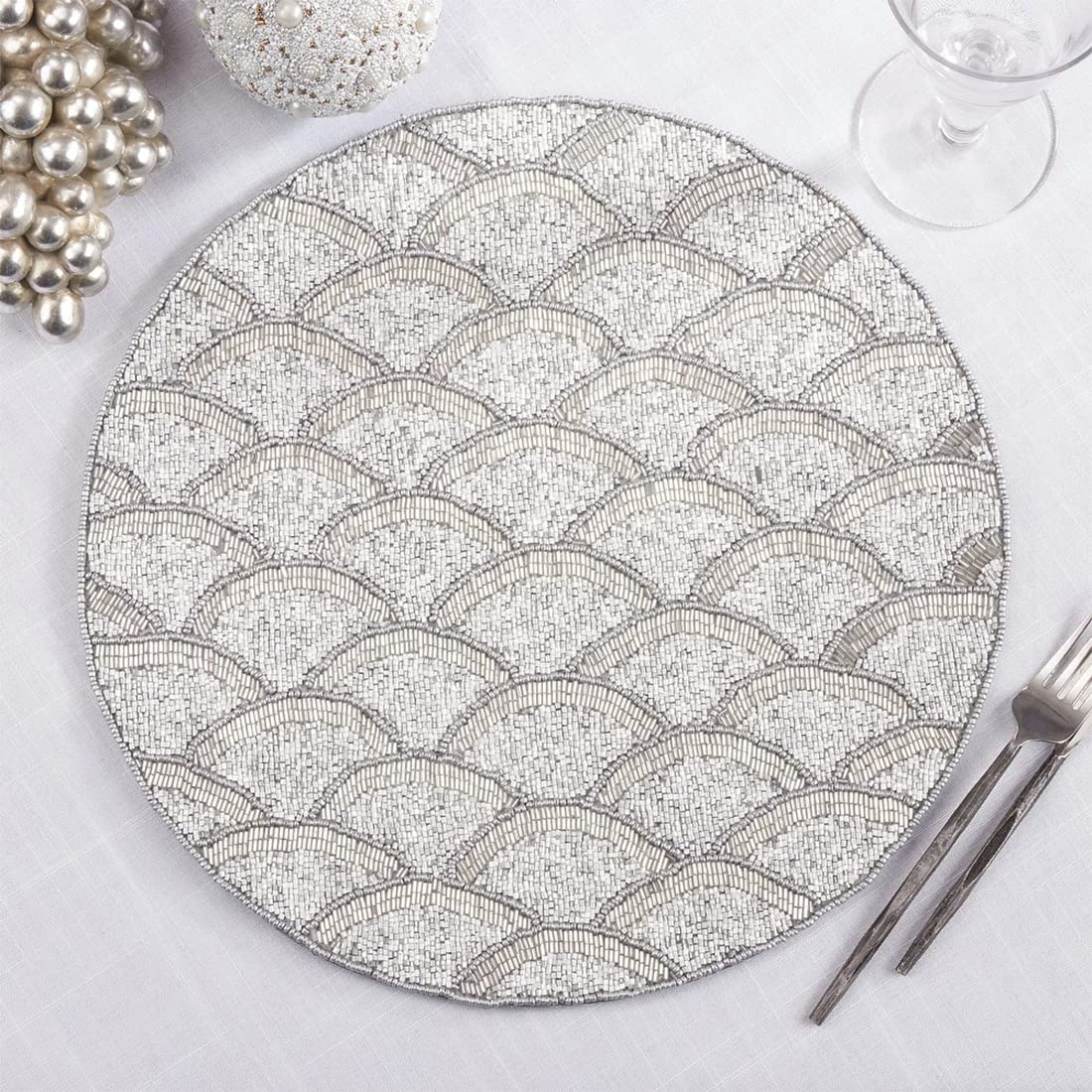 Fennco Style Hand Beaded Scallop Holiday Placemat 15" Round, 1-Piece - Gold Table Mat for Home Décor, Family Gathering, Banquets, Weddings and Special Occasion