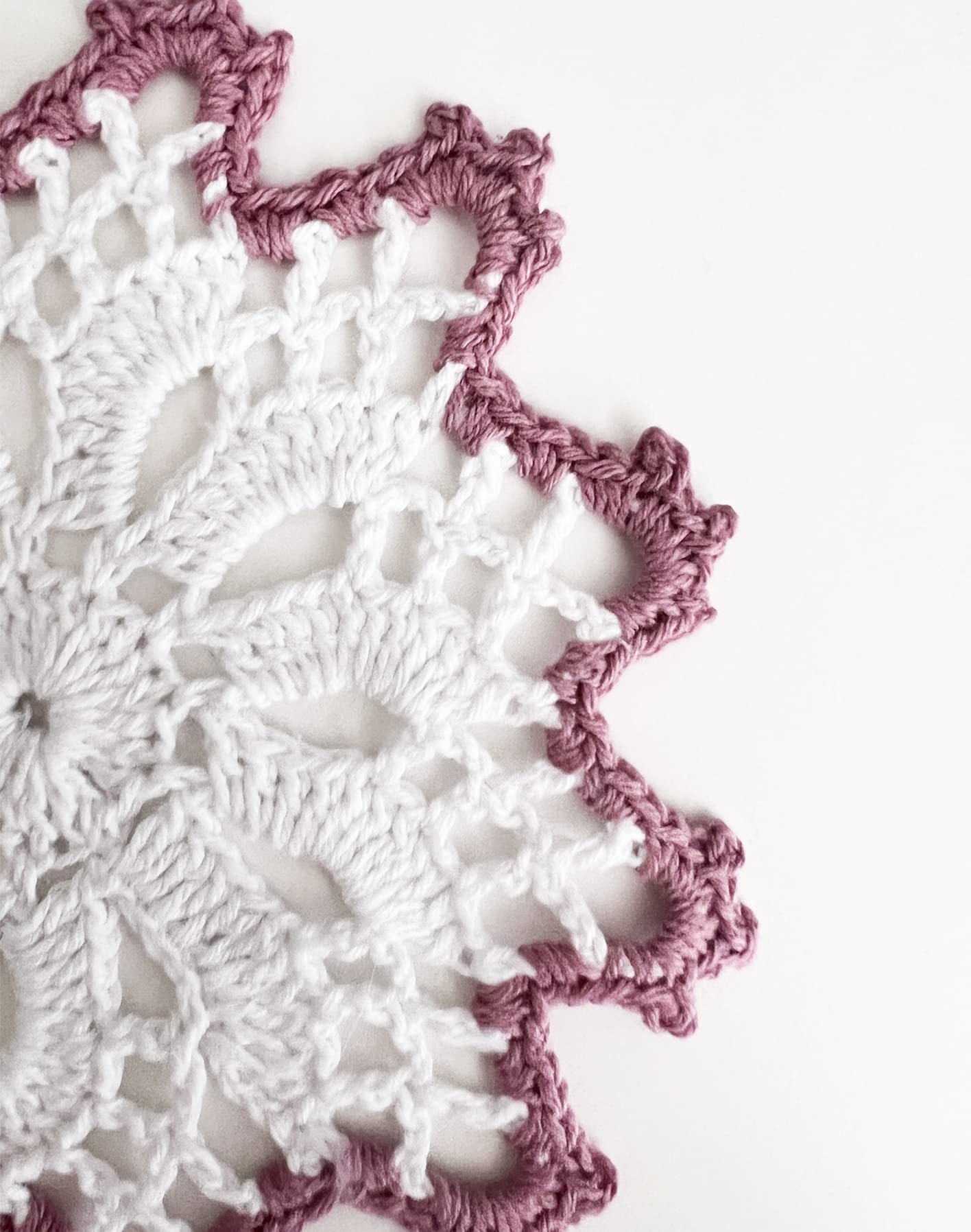 Fennco Styles Handmade Crochet Cotton Whirlwind Two-Tone Doily 6-Inch Round, 2-Piece - Drink Coaster for Everyday Use, Holiday, Farmhouse Décor, Cocktail, Tea Party, Special Occasion
