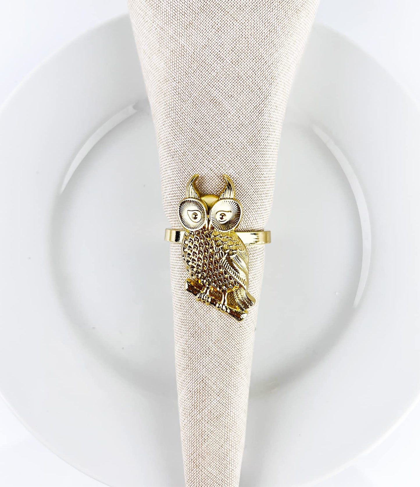 Fennco Styles Perched Owl Metal Napkin Rings, Set of 4 - Animal Napkin Holders for Home Décor, Dining Table, Banquets, Family Gathering and Special Occasions