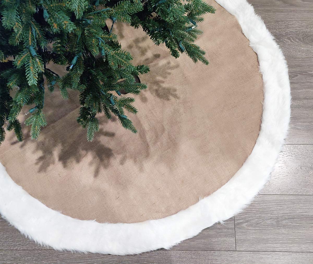 Fennco Styles Rustic Burlap White Faux Fur Trim Tree Skirt - Natural Christmas Tree Skirt for Holiday, Home Decor, Family Gathering and Special Occasion
