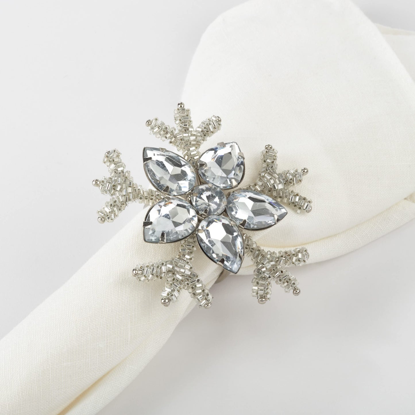 Fennco Styles Beaded Snowflake Holiday Napkin Rings, Set of 4 - Silver Jeweled Napkin Holders for Home Décor, Christmas, Banquets, Weddings and Special Occasions