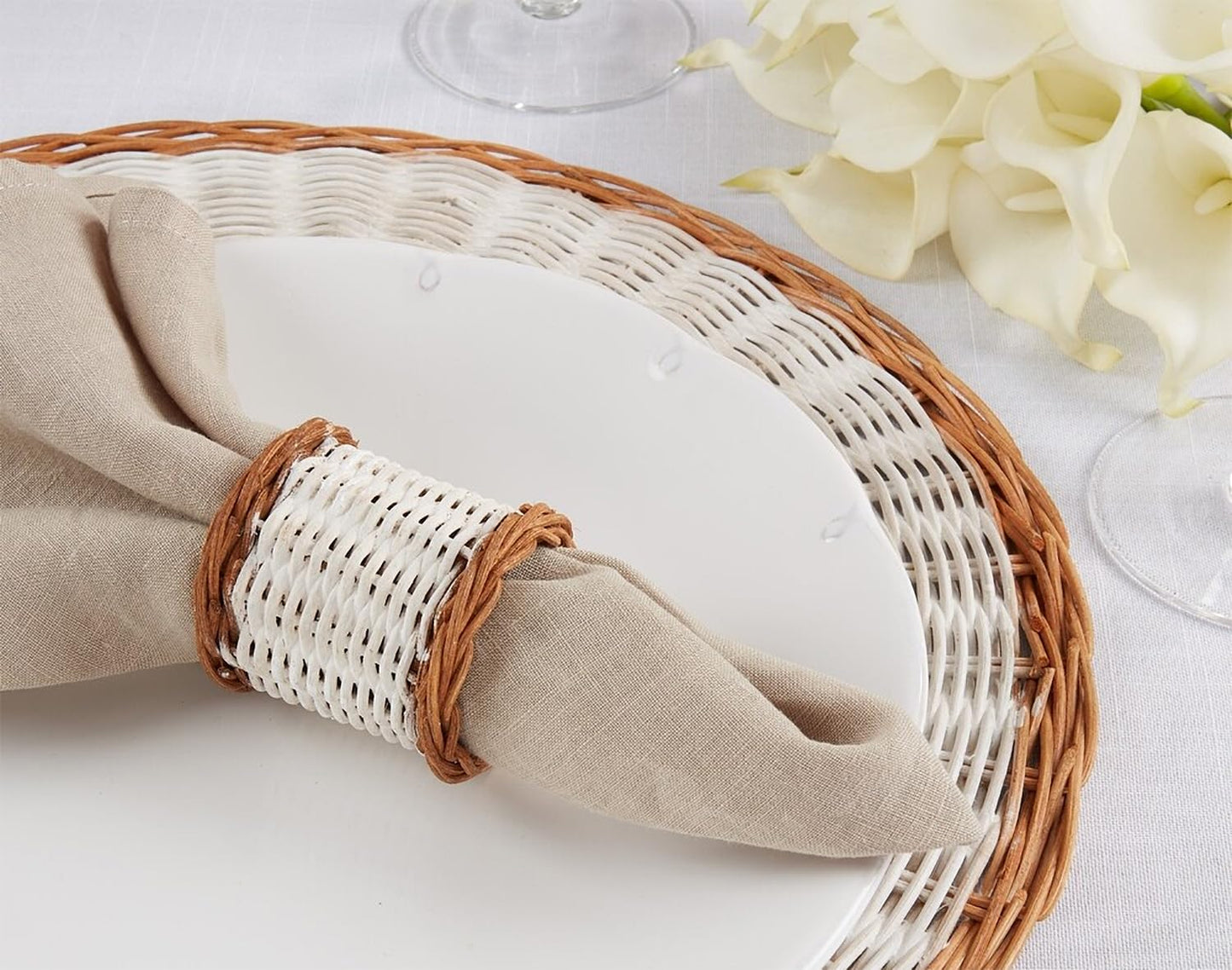 Fennco Styles Rustic Two-Tone Woven Rattan Napkin Rings, Set of 4 - White Handmade Napkin Holders for Home, Farmhouse Décor, Banquets, Family Gathering and Special Occasion