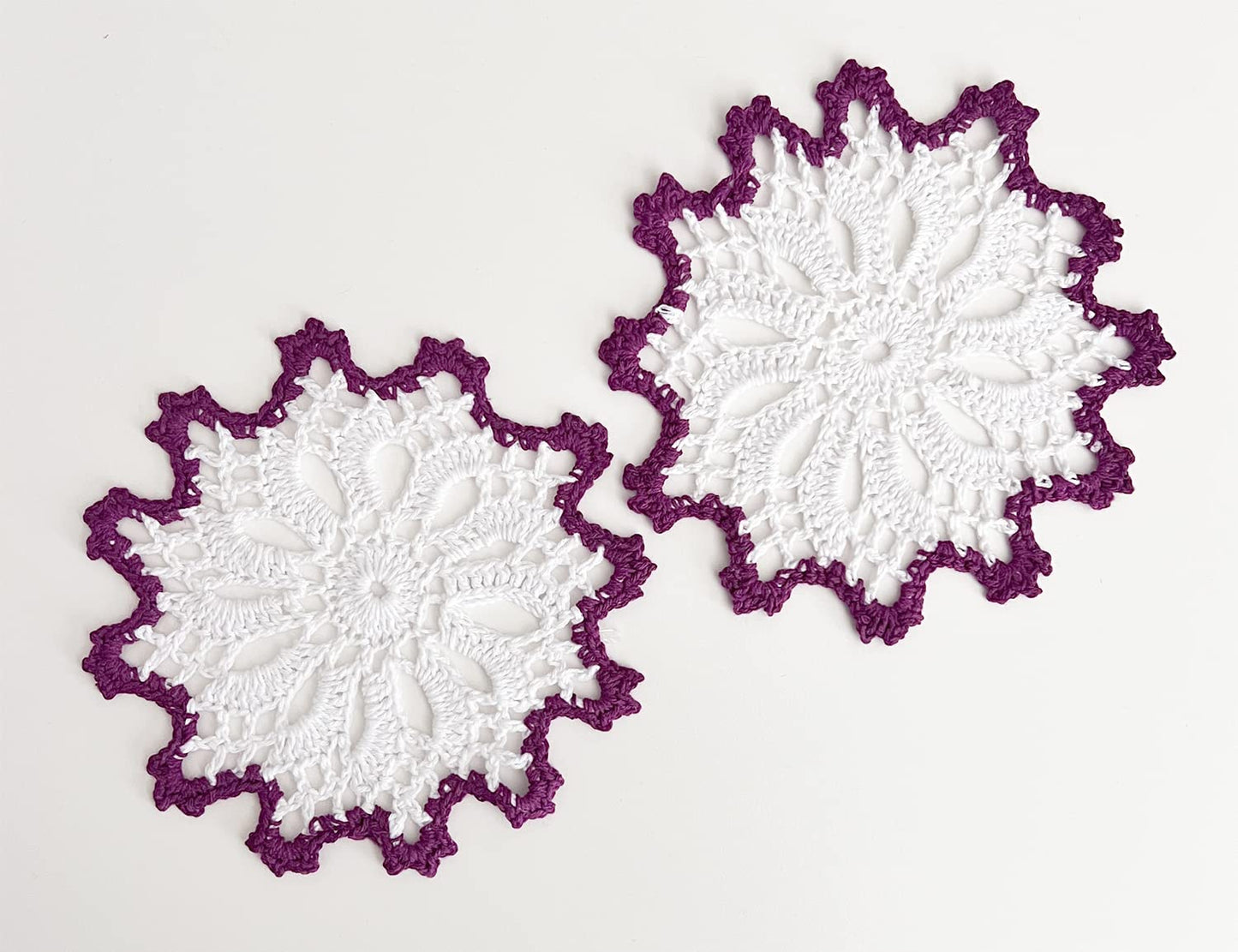 Fennco Styles Handmade Crochet Cotton Whirlwind Two-Tone Doily 6-Inch Round, 2-Piece - Drink Coaster for Everyday Use, Holiday, Farmhouse Décor, Cocktail, Tea Party, Special Occasion