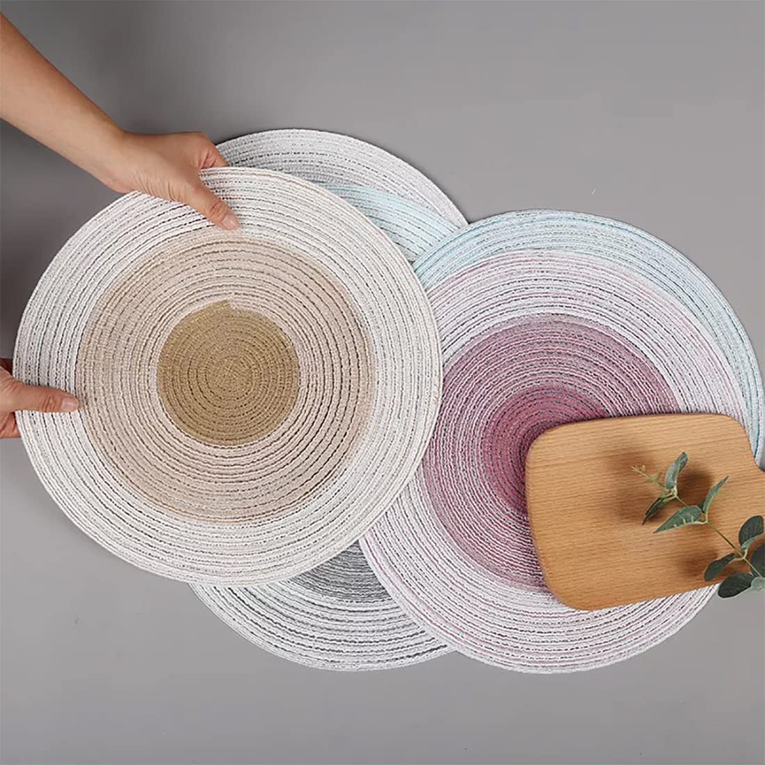 Fennco Styles Handmade Gradient Textured Ramie Placemats 14" Round, Set of 4 – Braided Table Mats Heat Resistant Insulation for Home Décor, Dining Table, Everyday Use, Banquets, Special Events