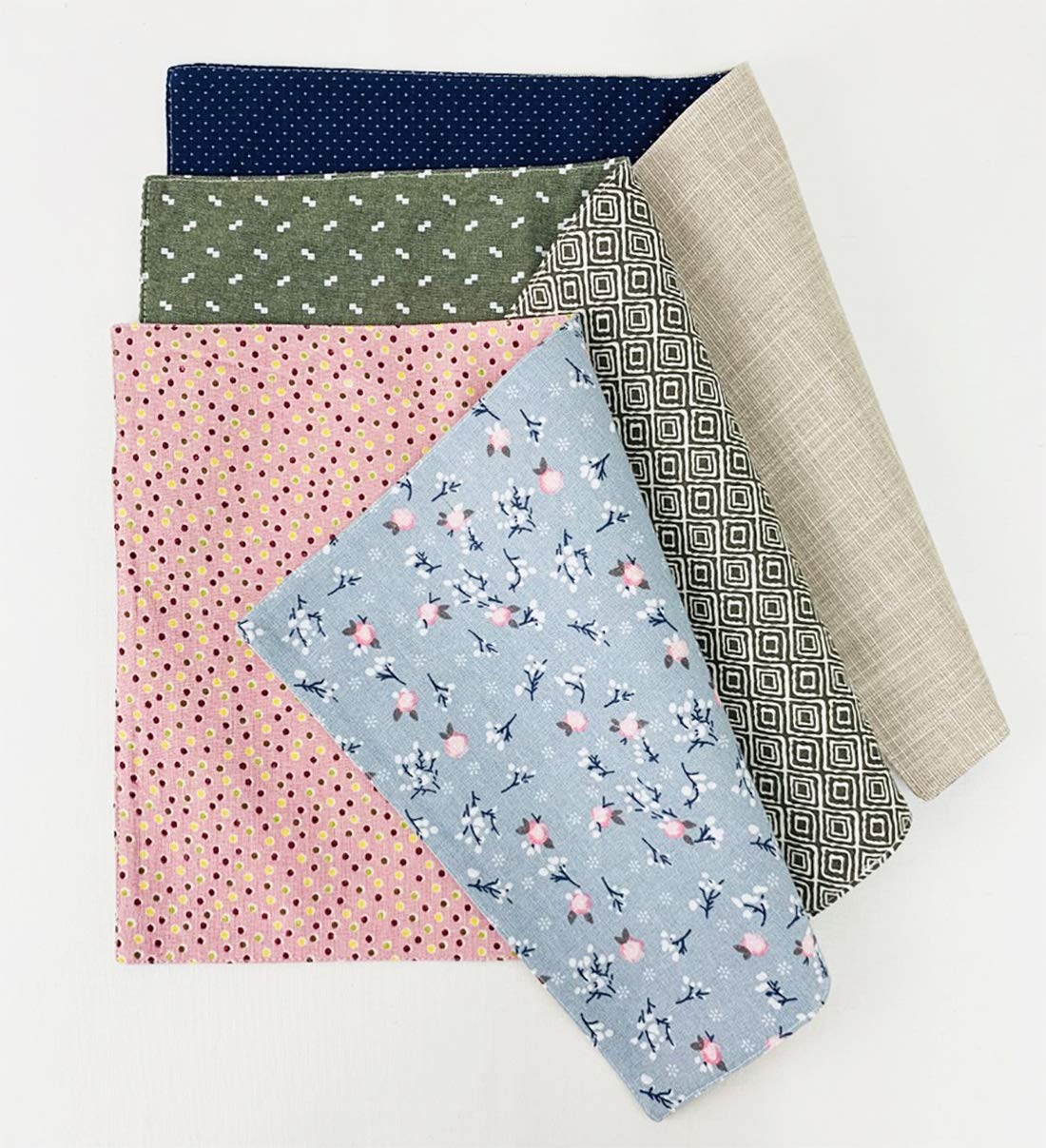 Fennco Styles Reversible Design Cotton Blend Placemats 12" W x 18" L, Set of 4 - Printed Decorative Table Mats for Home Decor, Dining Table, Banquets and Special Events