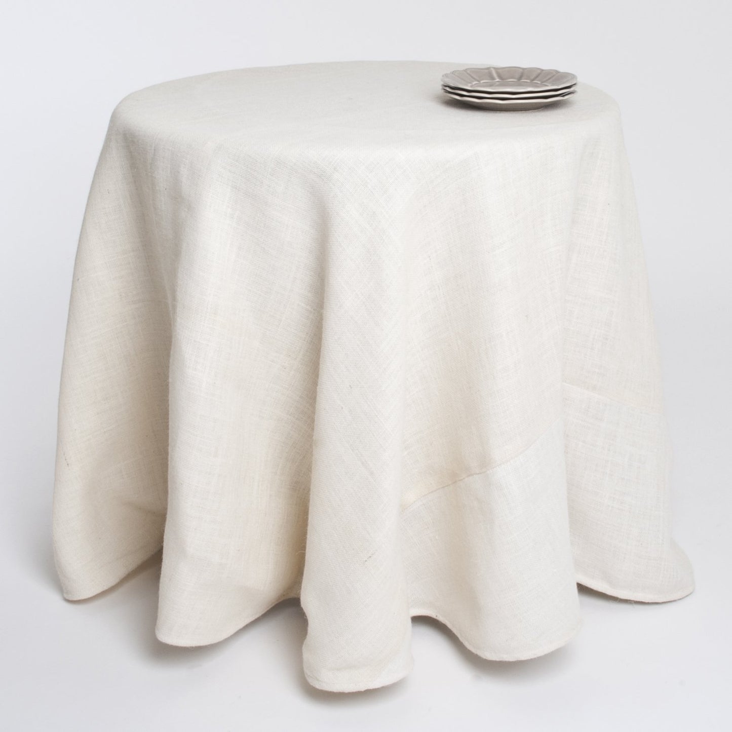 Fennco Styles Passe Partout Burlap Lined Tablecloth. 100% Burlap