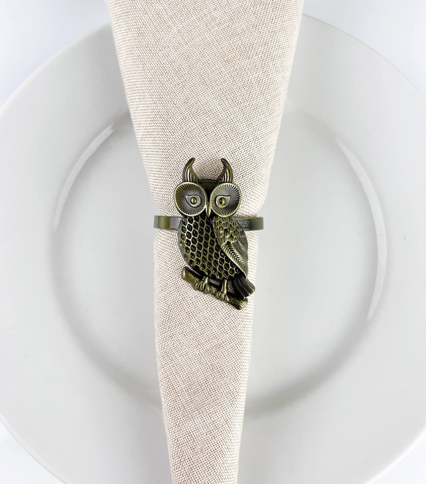 Fennco Styles Perched Owl Metal Napkin Rings, Set of 4 - Animal Napkin Holders for Home Décor, Dining Table, Banquets, Family Gathering and Special Occasions