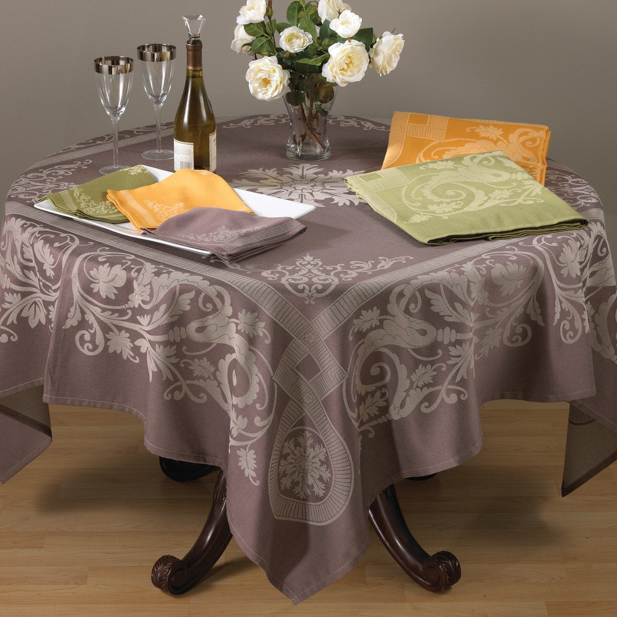 Fennco Styles Maison Lyon Classic Jacquard Tablecloth 72" W x 72" L - Green Table Cover for Home, Dining Table Decor, Banquet, Family Gathering, Holiday and Special Occasion
