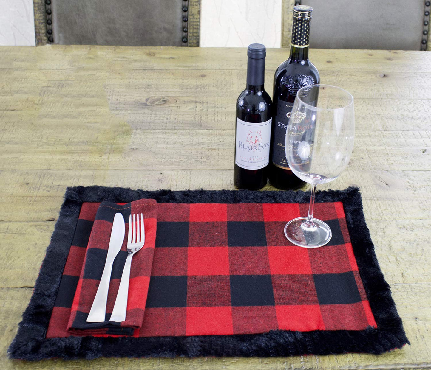 Fennco Styles Unique Christmas Buffalo Plaid Red and Black with Faux Fur Border Design Placemat (Black Fur Placemat 13"x19" Set of 4)