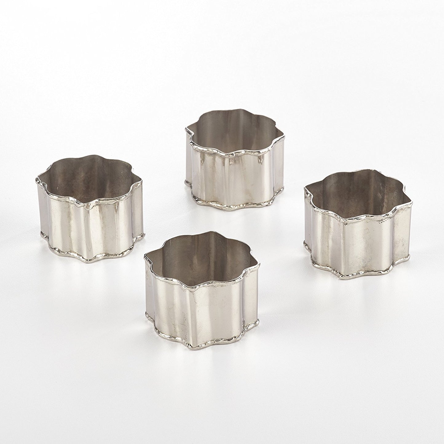 Fennco Styles Collection Classic Design Napkin Ring - 2 Colors - Set of 4