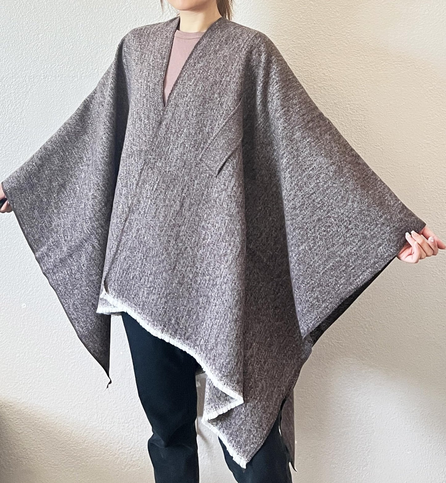 stylesilove Women Elegant Solid Color Fringe Poncho Open Front Shawl Cape Ultra Warm Wrap for Autumn Winter Season