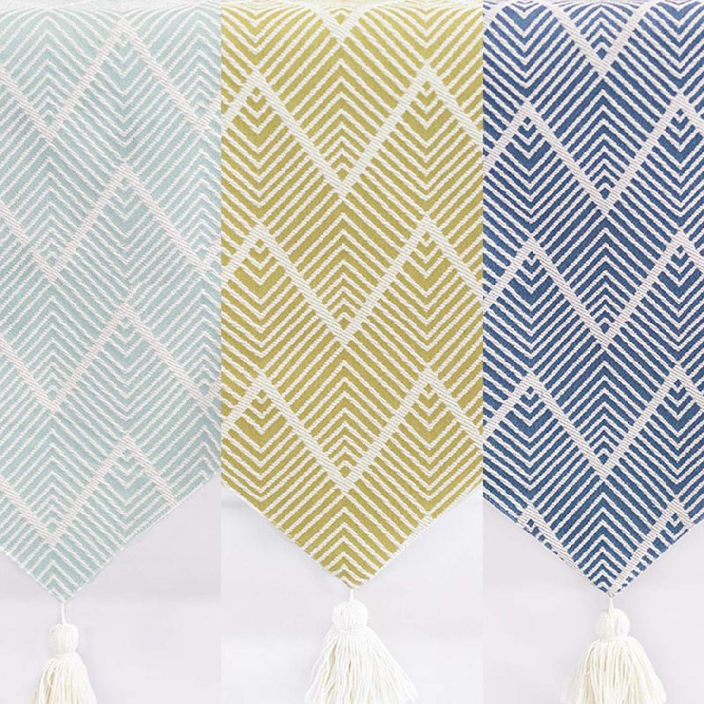 Fennco Styles Contemporary Chevron Tassel Cotton Blend 14 x 71 Inch Table Runner – Woven Table Runner for Indoor Party, Family Gathering, Beach House and Home Décor