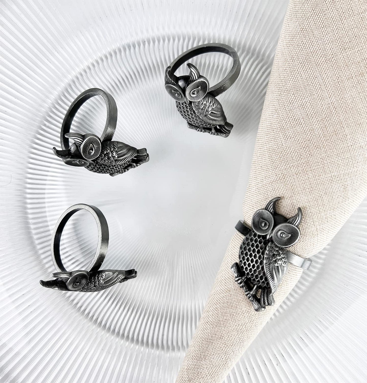 Fennco Styles Perched Owl Metal Napkin Rings, Set of 4 - Animal Napkin Holders for Home Décor, Dining Table, Banquets, Family Gathering and Special Occasions