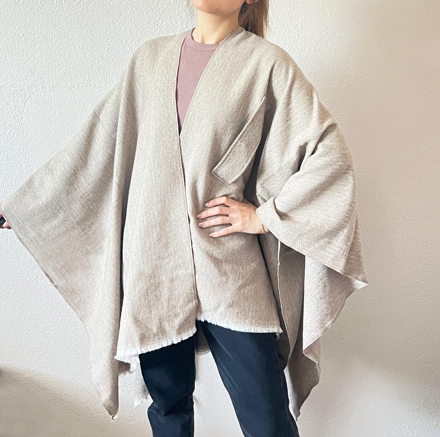 stylesilove Women Elegant Solid Color Fringe Poncho Open Front Shawl Cape Ultra Warm Wrap for Autumn Winter Season