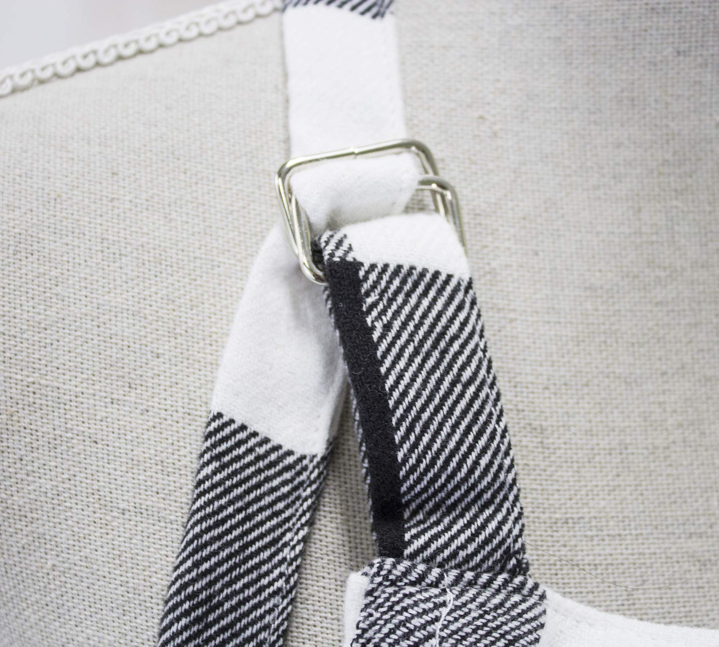 Fennco Styles Black and White Buffalo Check Plaid Cotton Kitchen Home Apron (24" x 36")