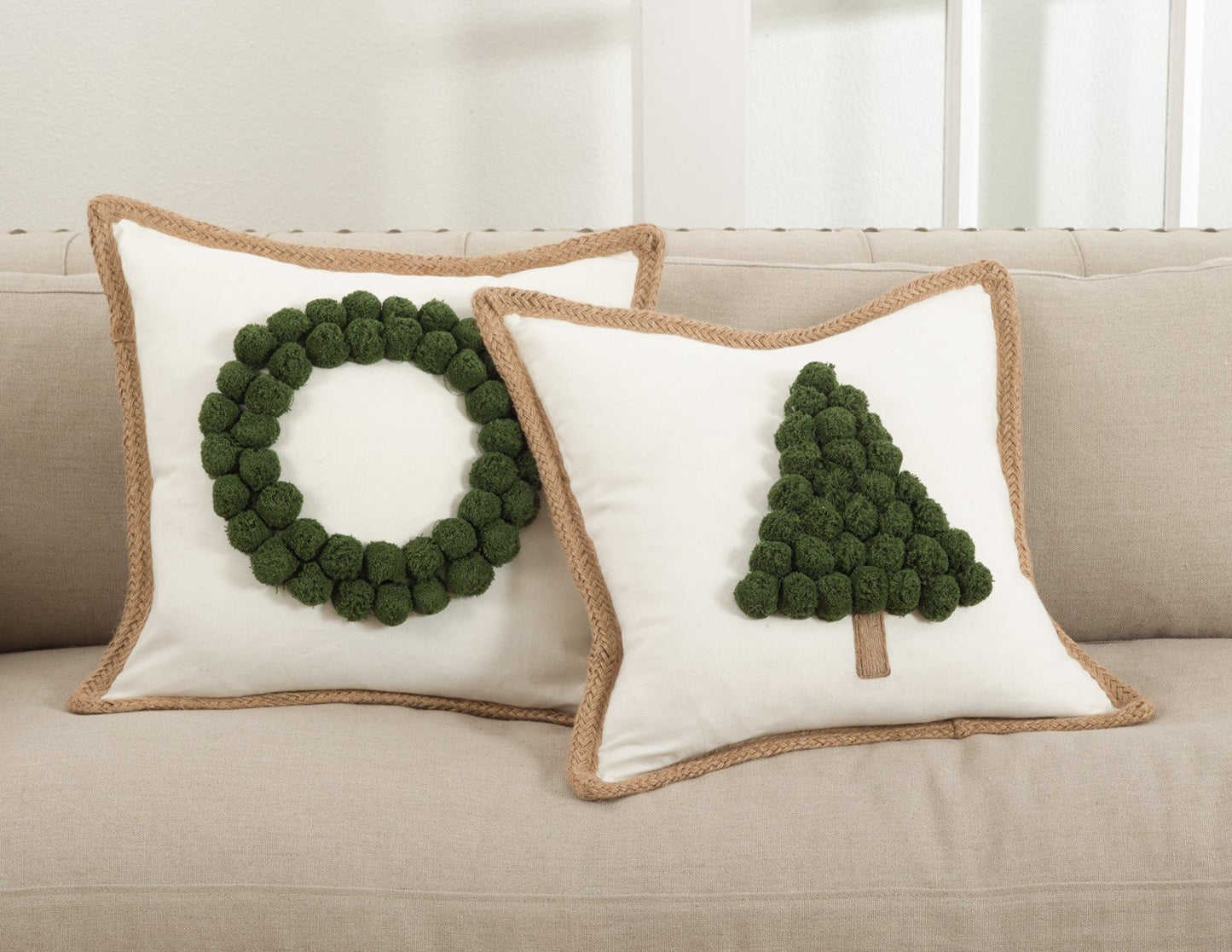 Fennco Styles Ricamato Collection Christmas Wreath Design Down-Filled Throw Pillow Holiday Decorative Cotton Pillow 18'W X 18" L