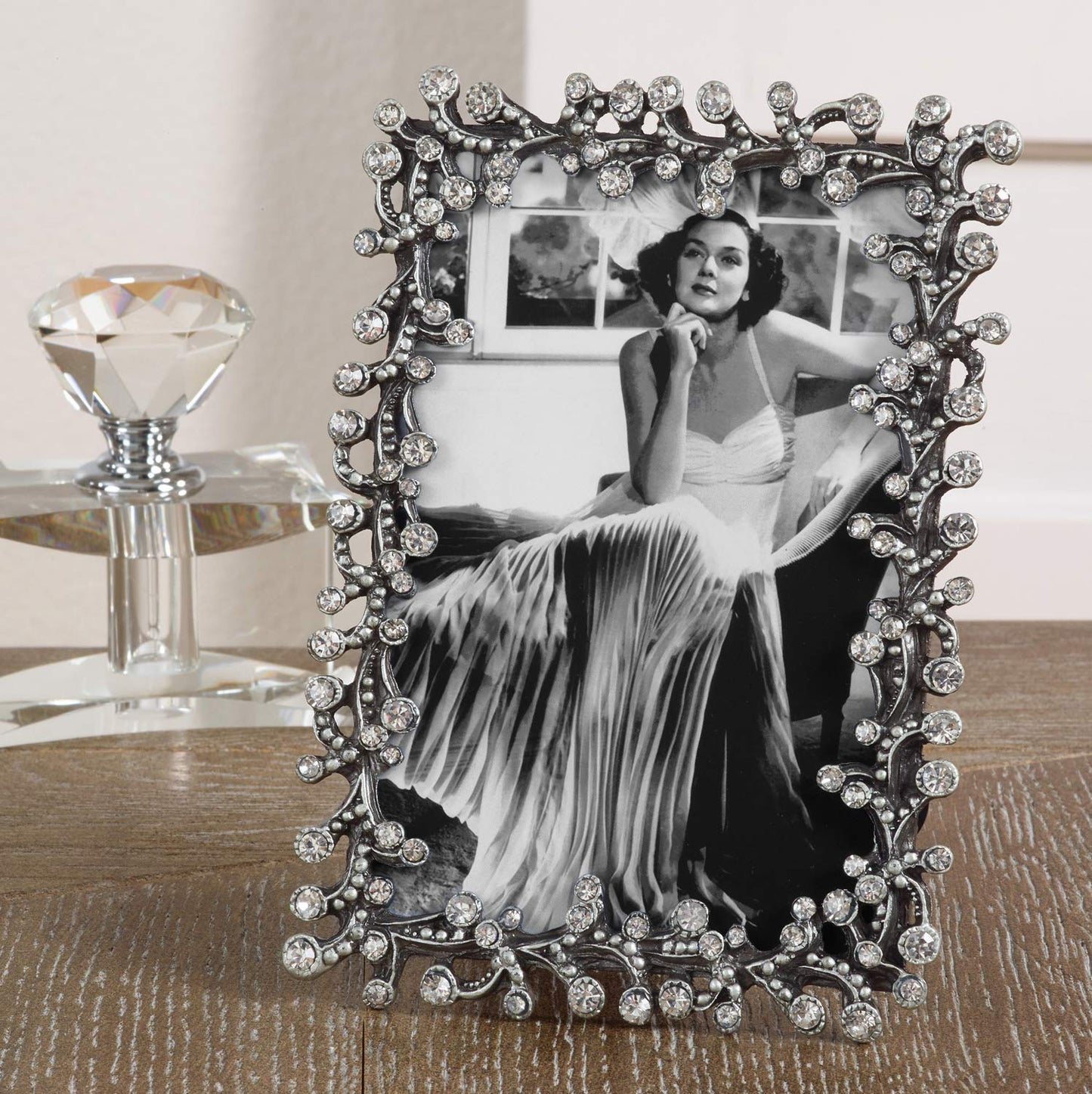 Fennco Styles Luxury Jeweled Pewter Picture Frame - 4"x6" (Silver)