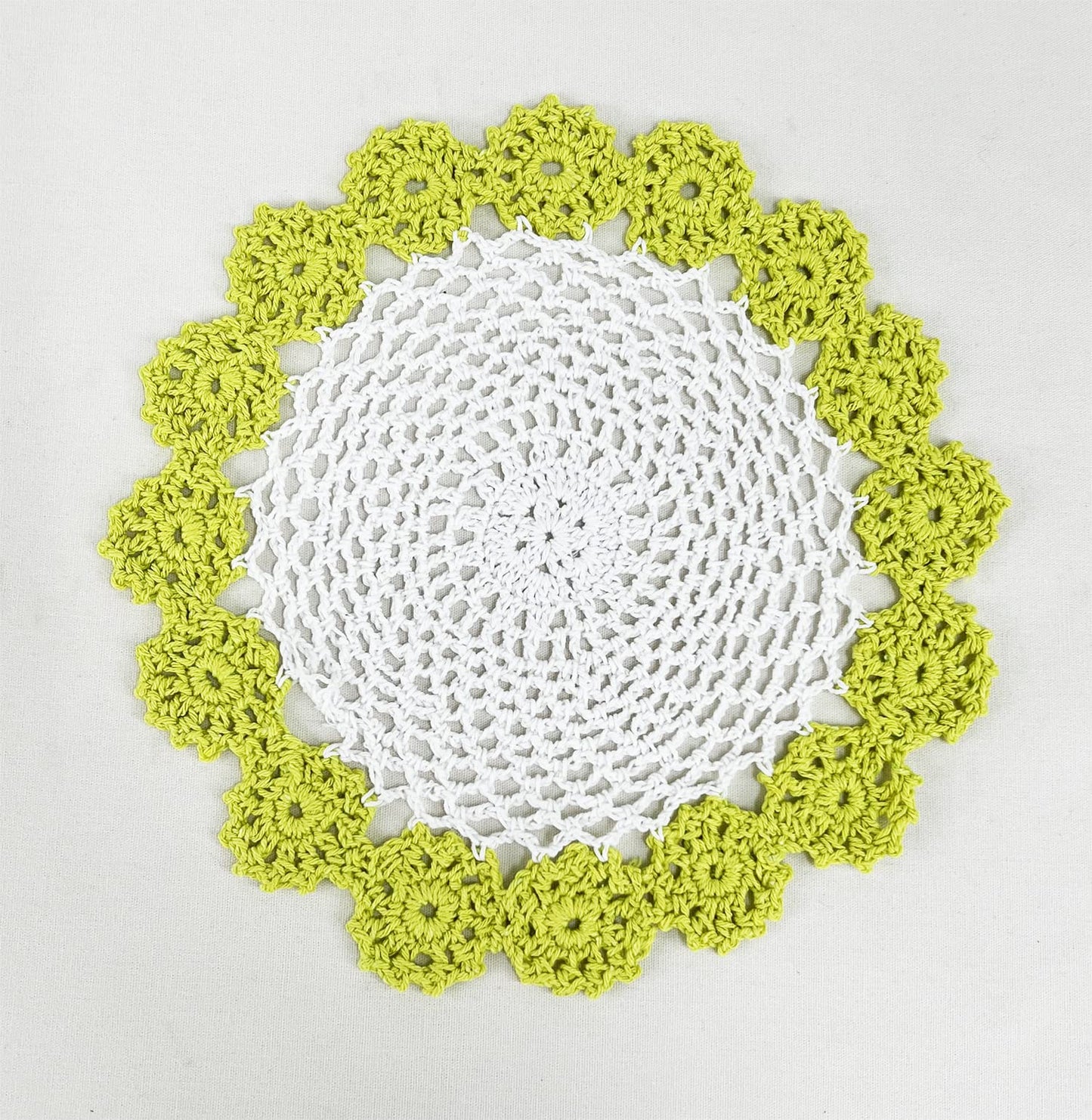 Fennco Styles Handmade Two-Tone Floral Crochet Tray Doily, 9" Round - Cloth Placemat for Everyday Use, Holidays, Home Décor, Cocktail Party, Tea Party, Special Occasion