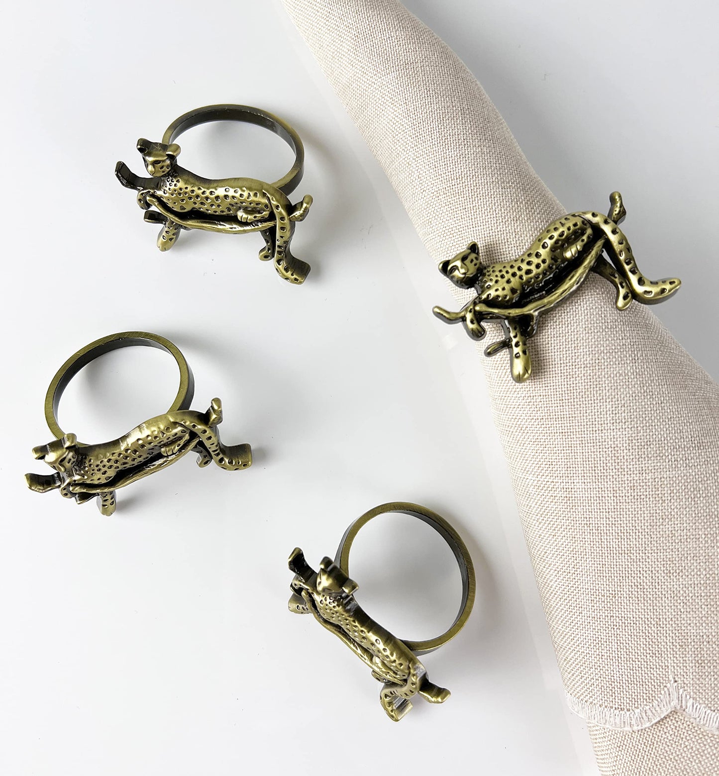 Fennco Styles Leopard Metal Napkin Rings, Set of 4 – Bronze Animal Napkin Holders for Home Décor, Dining Table, Family Gathering, Themed Party, Banquet and Special Occasion