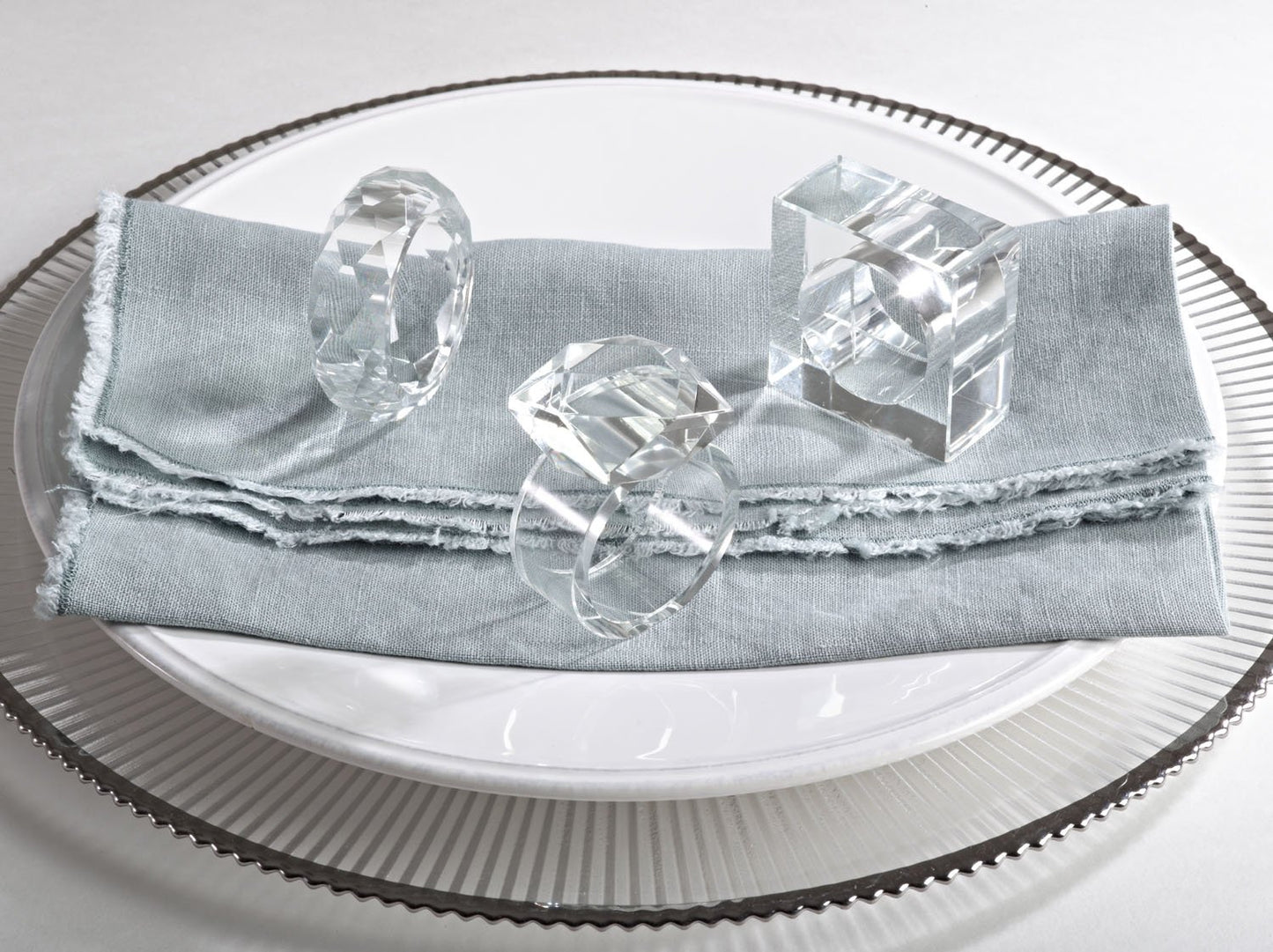 Fennco Styles Elegant Wedding Events Crystal Design Napkin Rings, Set of 4