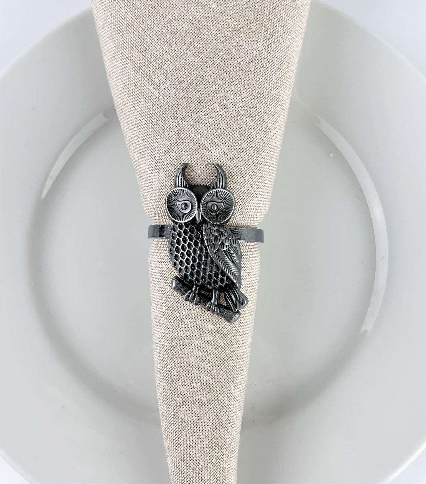 Fennco Styles Perched Owl Metal Napkin Rings, Set of 4 - Animal Napkin Holders for Home Décor, Dining Table, Banquets, Family Gathering and Special Occasions