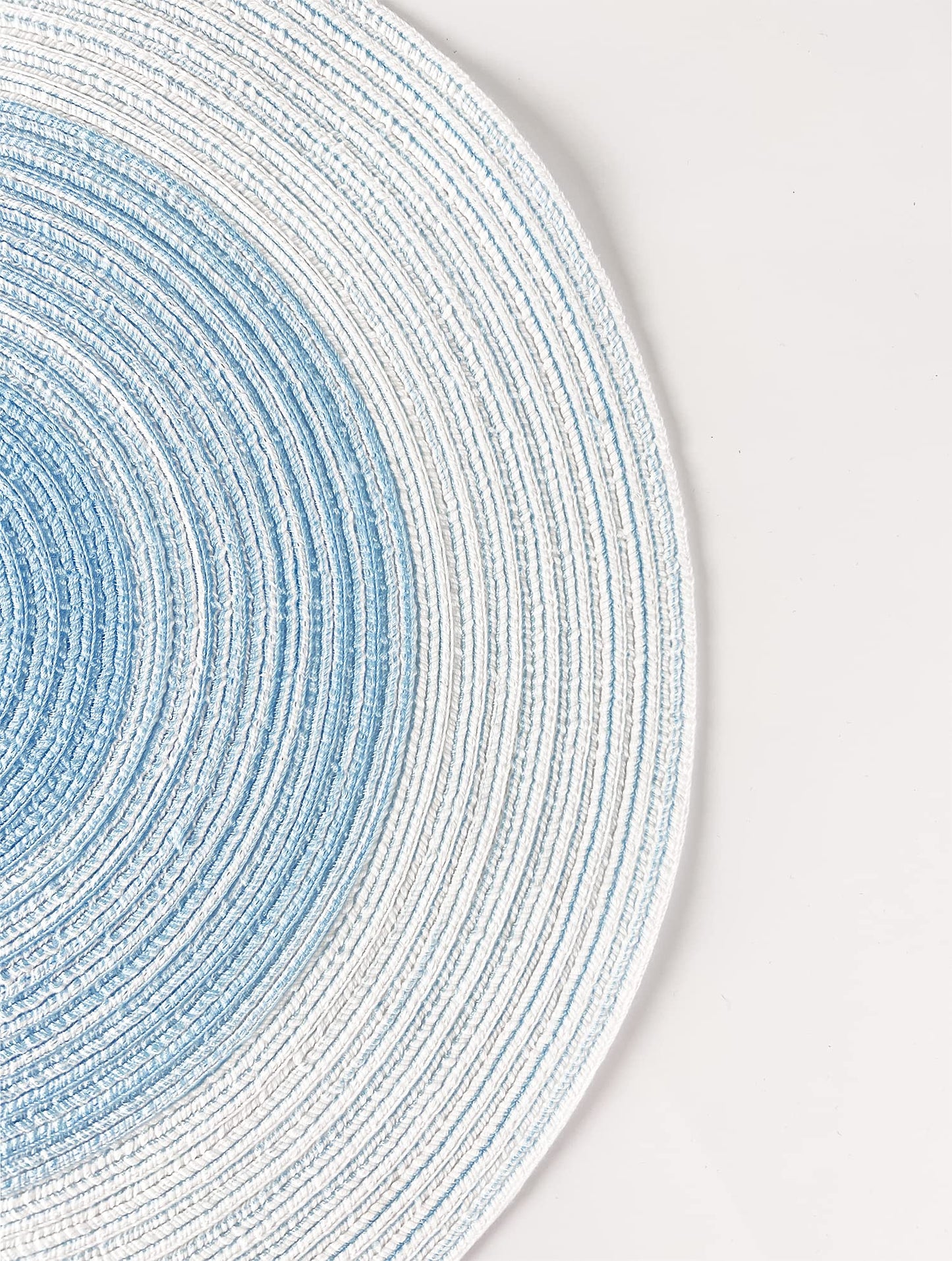 Fennco Styles Handmade Gradient Textured Ramie Placemats 14" Round, Set of 4 – Braided Table Mats Heat Resistant Insulation for Home Décor, Dining Table, Everyday Use, Banquets, Special Events