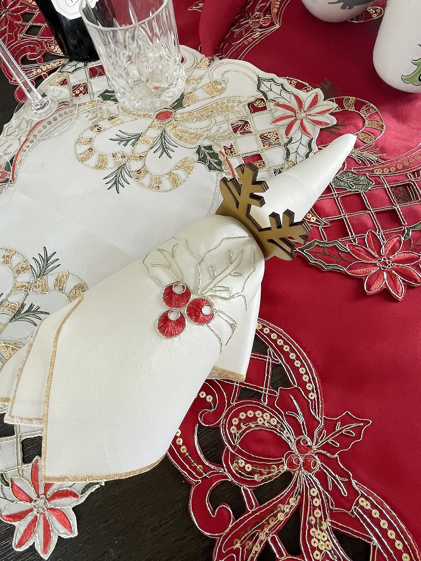 Fennco Styles Christmas Embroidered Holly Cloth Napkins 20" W x 20" L, Set of 4