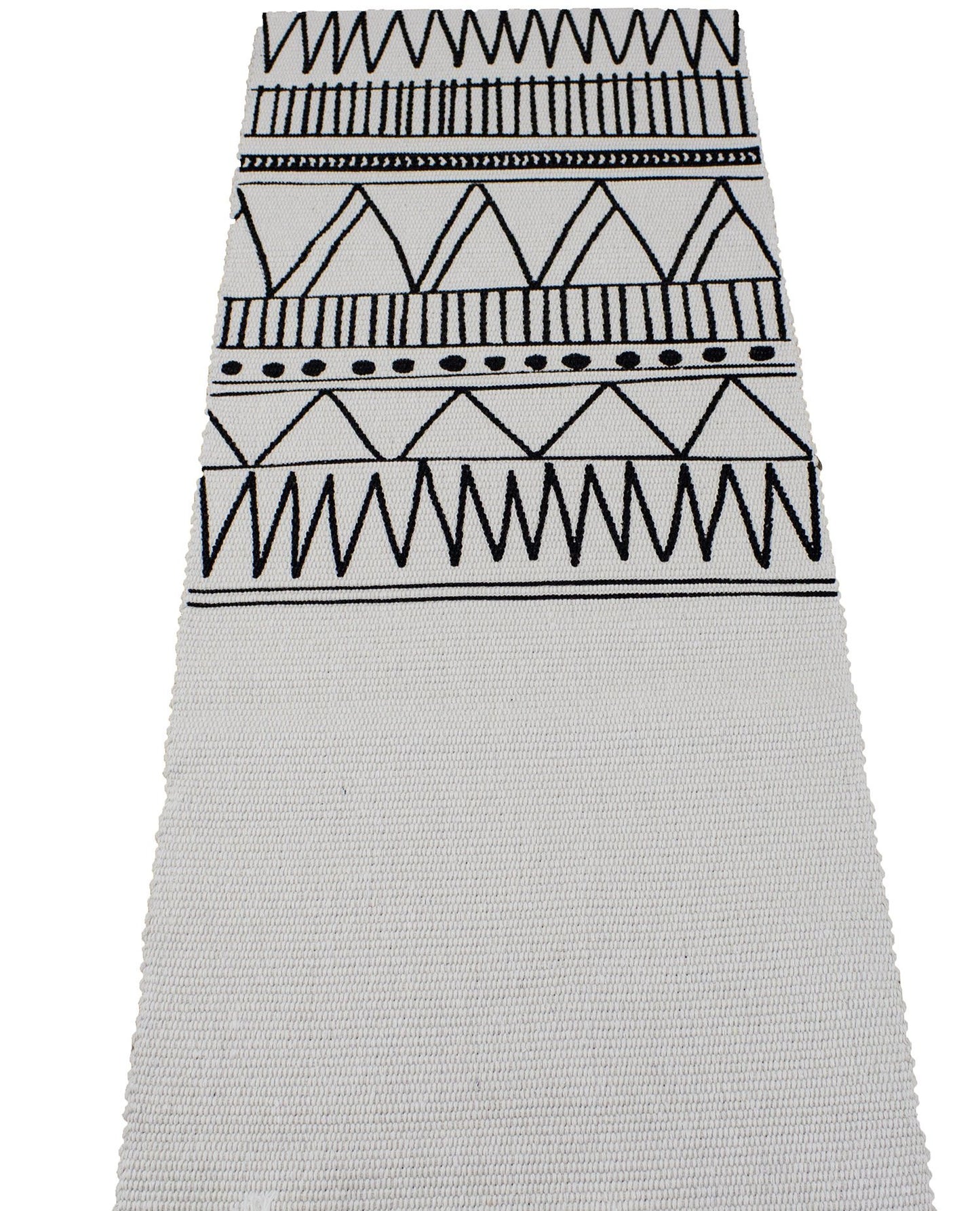 Fennco Styles Ivory Boho Tribal Textured Table Runner with Tassels - Woven Diamond Cotton Blend Table Cover for Boho Décor, Dining Table, Banquets, Family Gatherings