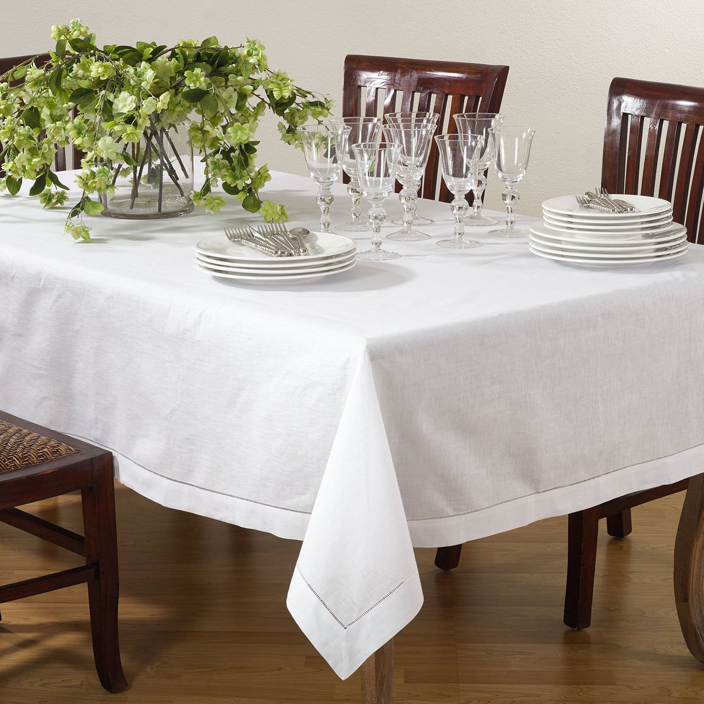 Fennco Styles Handmade Basic Hemstitch Border Linen-Cotton Tablecloth