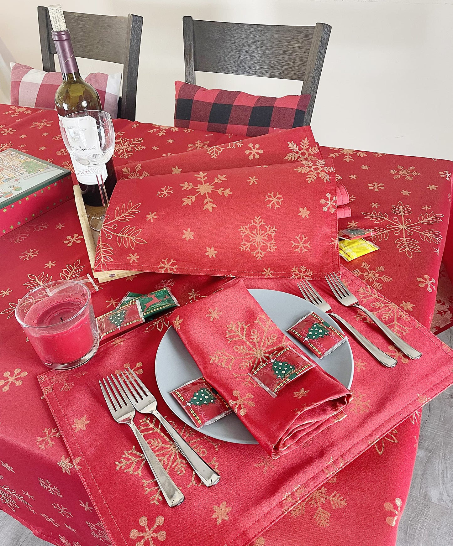 Fennco Styles Holiday Foil Print Snowflake Table Runner 16" W x 54" L - Red Woven Table Cover for Home Décor, Banquet, Family Gathering, Christmas, Special Occasion