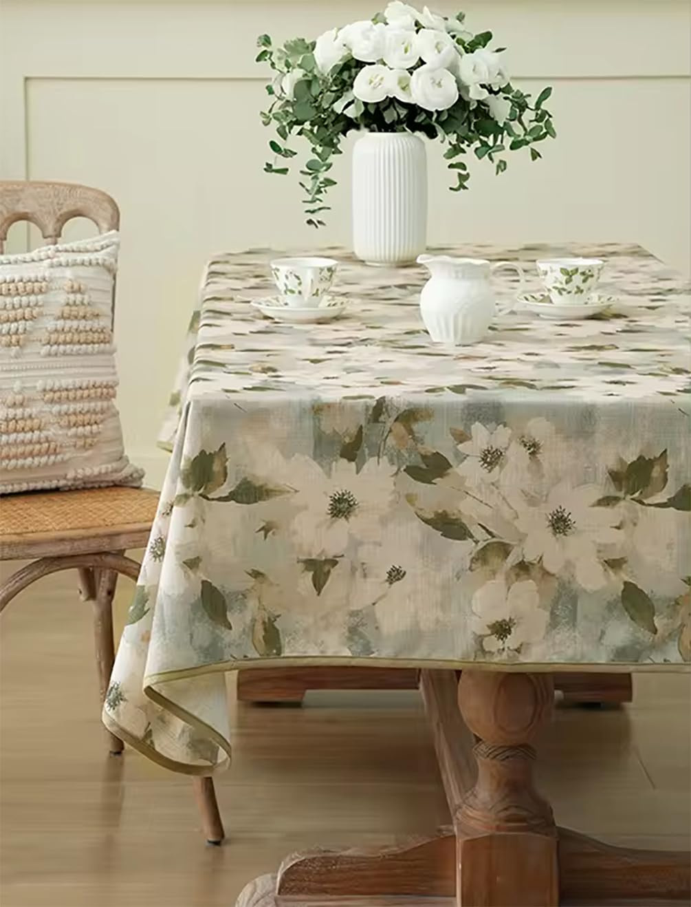 Fennco Styles Spring Blossom Print Tablecloth 56" W x 72" L