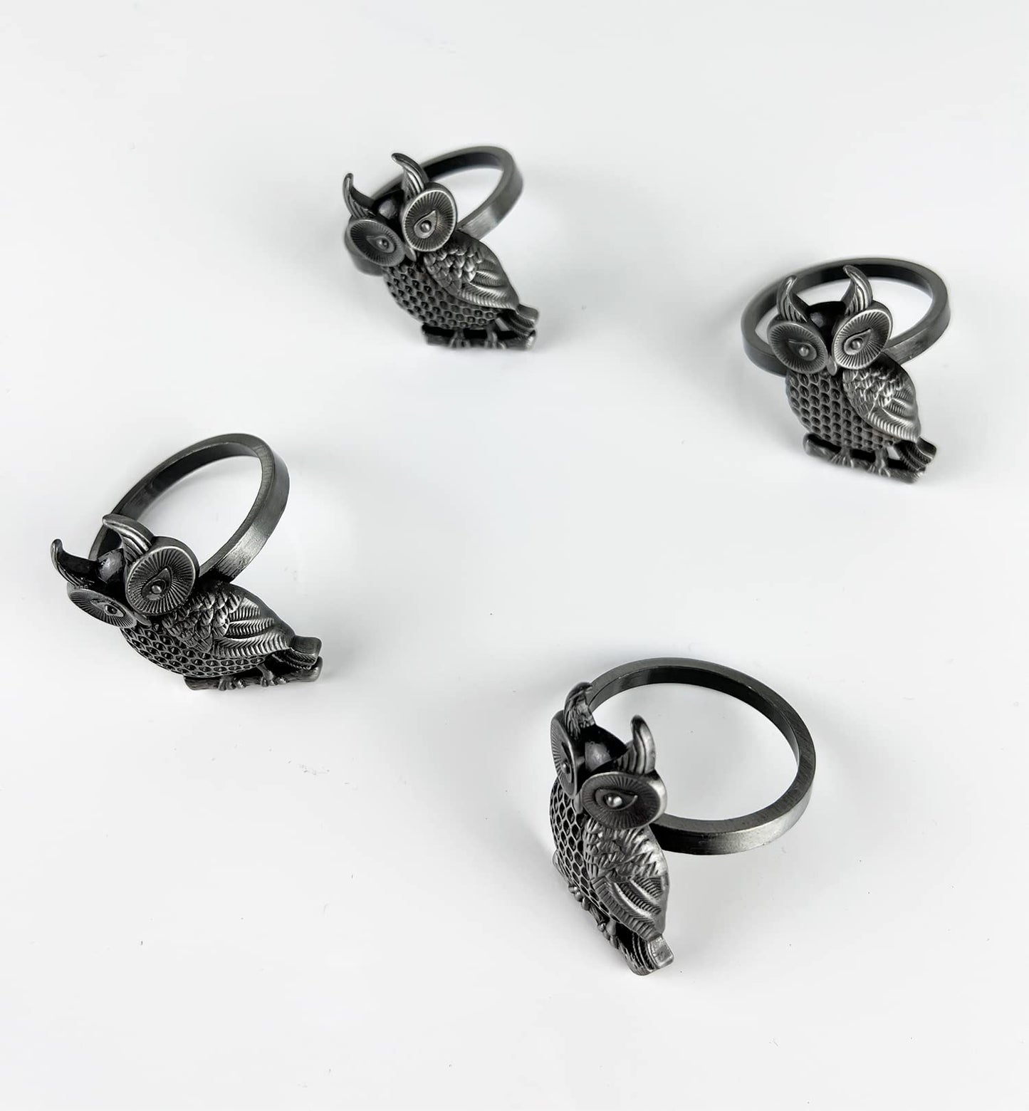 Fennco Styles Perched Owl Metal Napkin Rings, Set of 4 - Animal Napkin Holders for Home Décor, Dining Table, Banquets, Family Gathering and Special Occasions