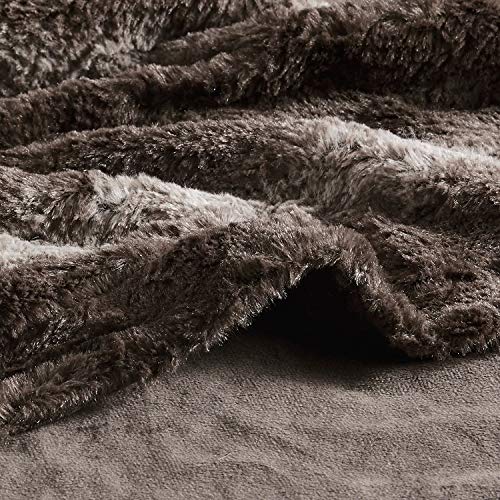 Fennco Styles Wilma Collection Country Faux Rabbit Fur Palette 50 x 60 Inch Throw Throw – Grey Throw Blanket for Couch, Bedroom and Living Room Décor