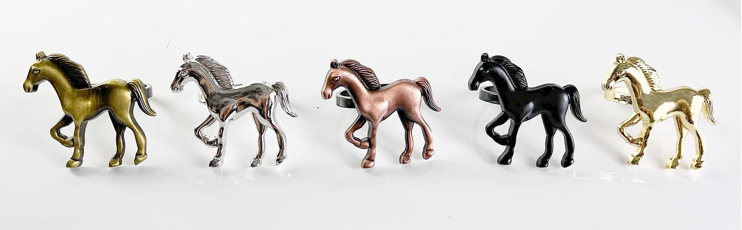 Fennco Styles Horse Metal Napkin Rings, Set of 4 - Silver Animal Napkin Holders for Home, Dining Table Décor, Banquets, Holidays, Family Gatherings and Special Occasions