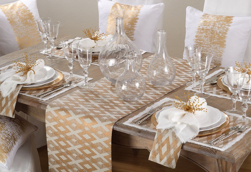 Fennco Styles Seraphina Diamond Table Cotton Placemat - Set of 4-13" X 19"