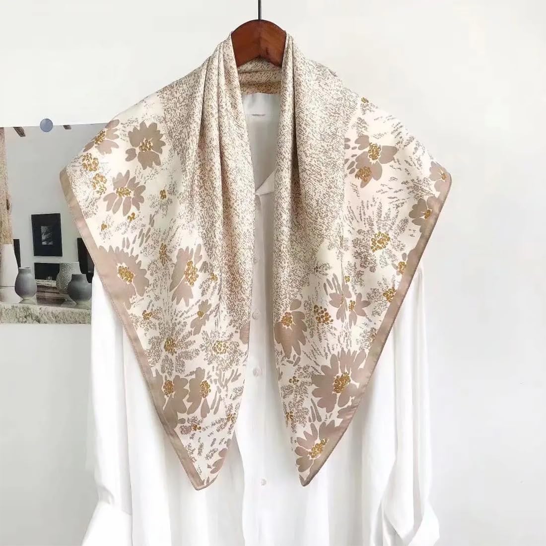 stylesilove Women Floral Print Silk Like Scarf Square Neckerchief Soft Bandana Small Shawl Neck Wraps for All Season