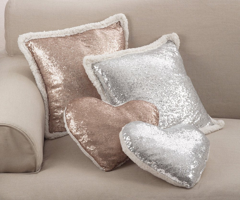 Fennco Styles Charming Sequin and Sherpa Decorative Throw Pillow Shimmering Heart Shaped Acccent Pillow for Holiday, Christmas, Couch, Living Room Decor and Valentine's Day, Monther's Day Gift